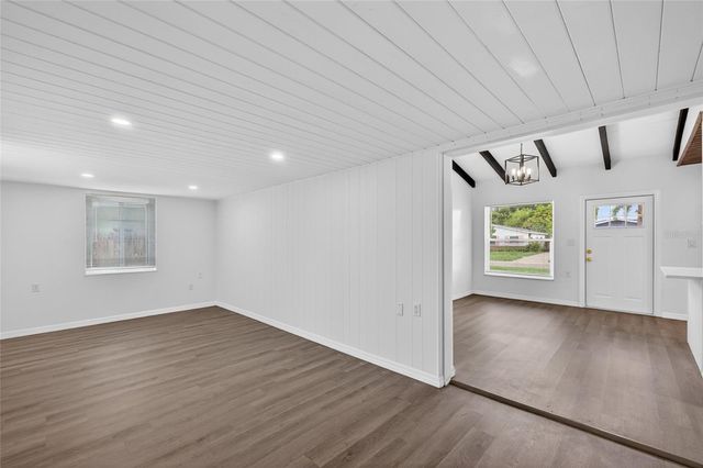 679 71ST AVE NORTH AVENUE N, St Petersburg, FL 33702