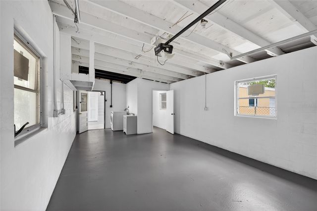 679 71ST AVE NORTH AVENUE N, St Petersburg, FL 33702