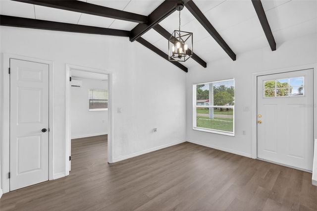 679 71ST AVE NORTH AVENUE N, St Petersburg, FL 33702