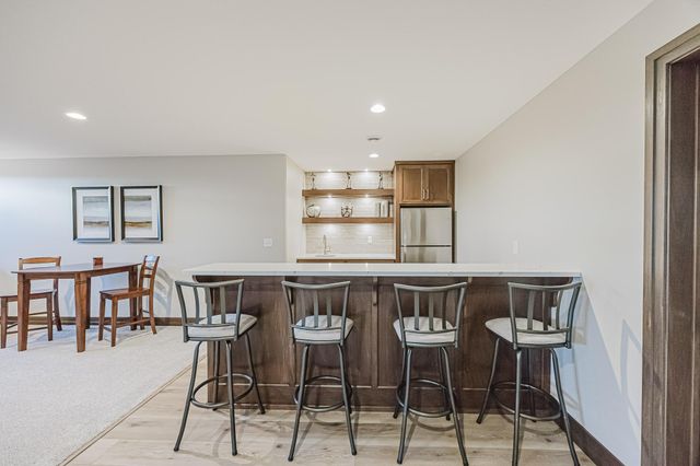 1082 Larkin Lane W, West Fargo, ND 58078