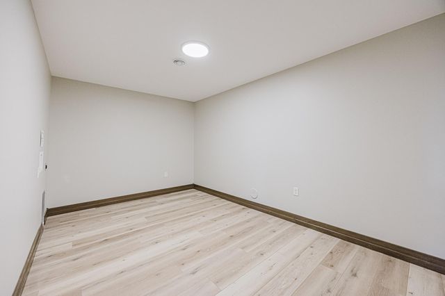 1082 Larkin Lane W, West Fargo, ND 58078