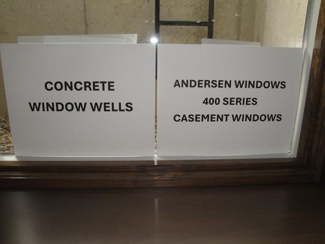 1082 Larkin Lane W, West Fargo, ND 58078