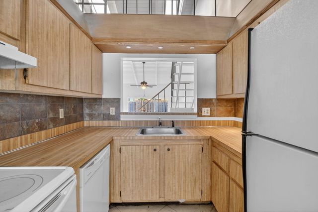 8042 SW 21st Place 8042, Davie, FL 33324