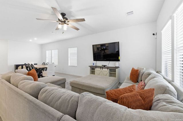 12831 Tarragon, Converse, TX 78152