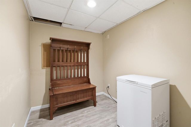 1336 WIRTZ AVENUE, Green Bay, WI 54304