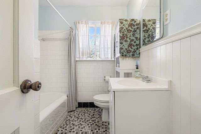 4490 GARNETT RD, Memphis, TN 38117