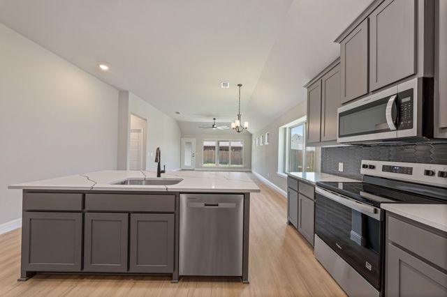 2408 Collinwood, Keene, TX 76059