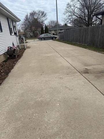 1625 Johnson AVENUE, Racine, WI 53402