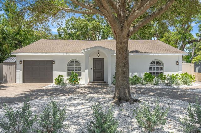 3819 W SAN MIGUEL STREET, Tampa, FL 33629