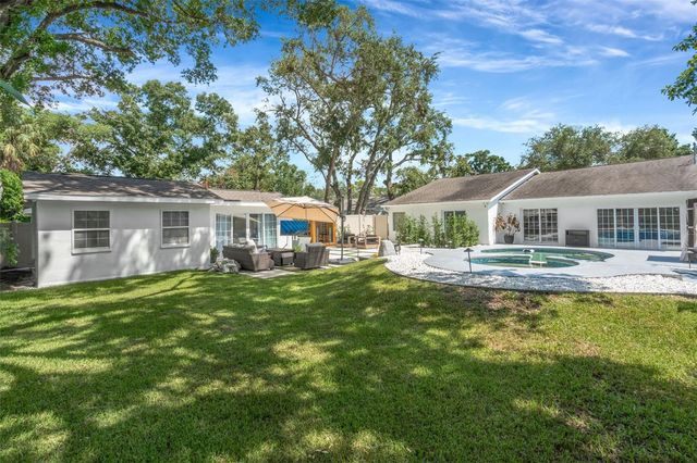 3819 W SAN MIGUEL STREET, Tampa, FL 33629