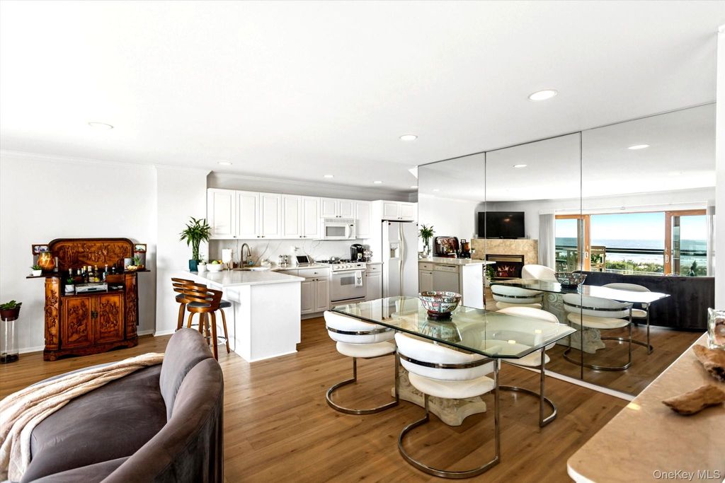 412 Oceanfront, Long Beach, NY 11561 — photo 2