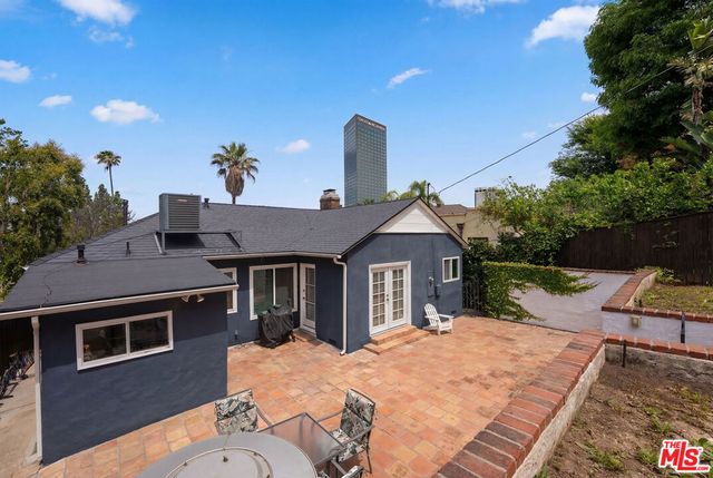 3740 Lankershim Boulevard, Los Angeles, CA 90068