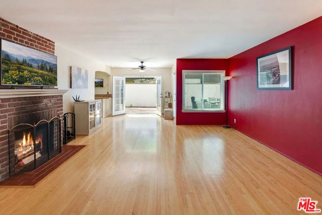 3740 Lankershim Boulevard, Los Angeles, CA 90068
