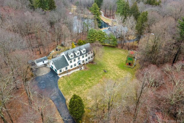 37 Sheryl Lane, Mahopac, NY 10541