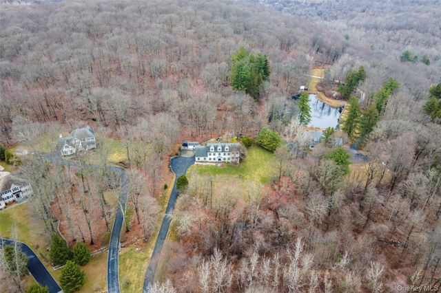37 Sheryl Lane, Mahopac, NY 10541