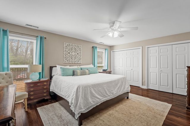 1133 Woodvale Dr, Nashville, TN 37204