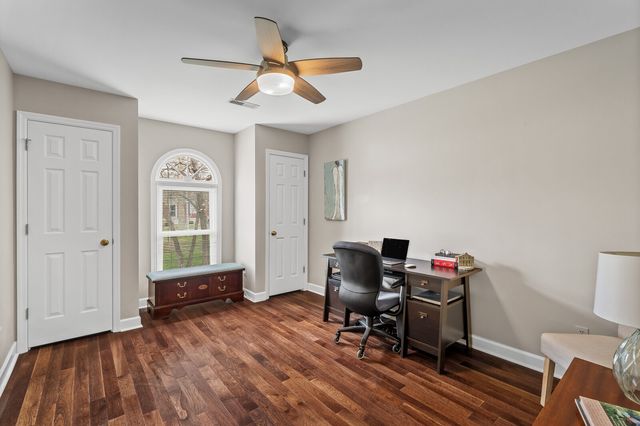 1133 Woodvale Dr, Nashville, TN 37204