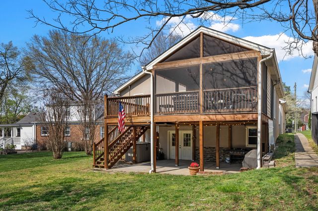 1133 Woodvale Dr, Nashville, TN 37204