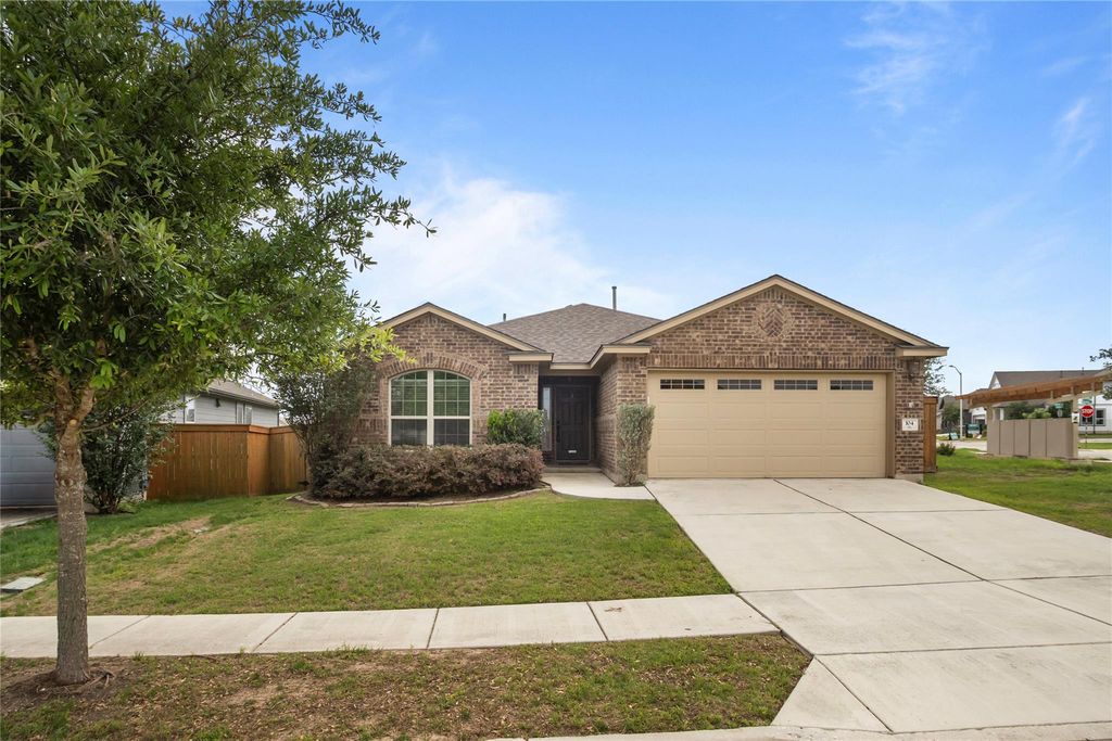 104 Cypress Hills RD, San Marcos, TX 78666