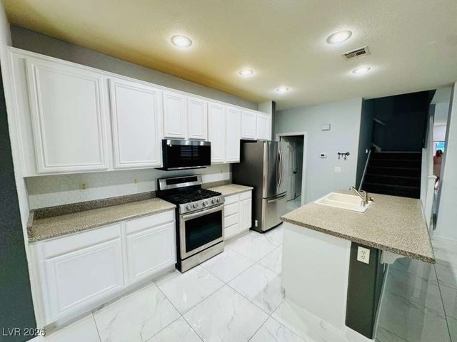 6538 Astorville Court, Las Vegas, NV 89110