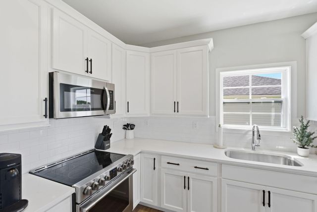 1325 Silver Springs Drive, Lexington, KY 40511