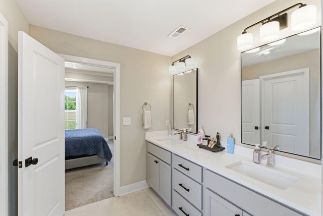 1325 Silver Springs Drive, Lexington, KY 40511