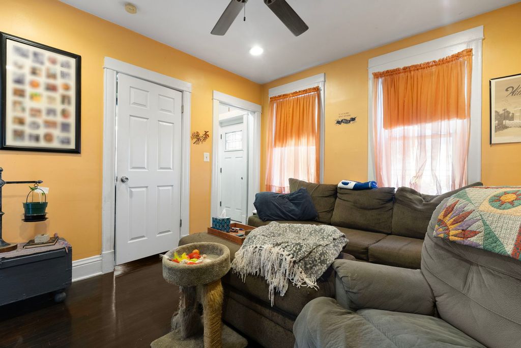 3339 S Artesian Avenue, Chicago, IL 60608 — photo 4