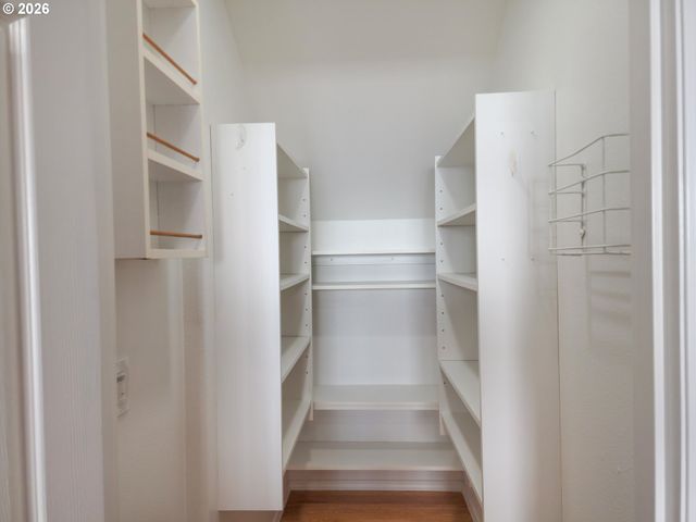 28501 Sw MEADOWS Loop, Wilsonville, OR 97070