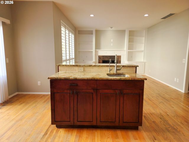 28501 Sw MEADOWS Loop, Wilsonville, OR 97070