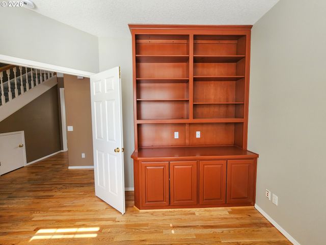 28501 Sw MEADOWS Loop, Wilsonville, OR 97070