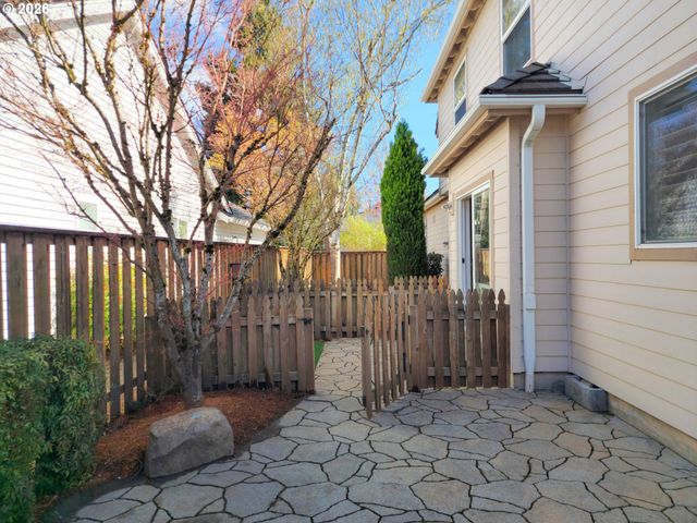 28501 Sw MEADOWS Loop, Wilsonville, OR 97070