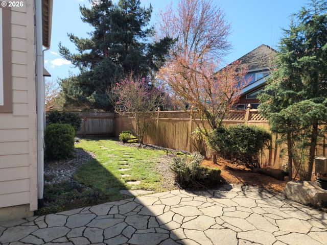 28501 Sw MEADOWS Loop, Wilsonville, OR 97070