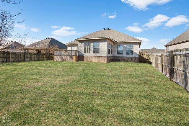 4801 Lochmoor Circle, Jonesboro, AR 72405