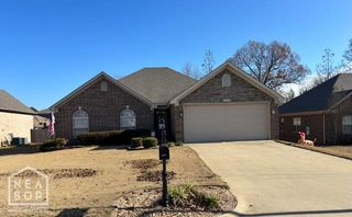 4801 Lochmoor Circle, Jonesboro, AR 72405