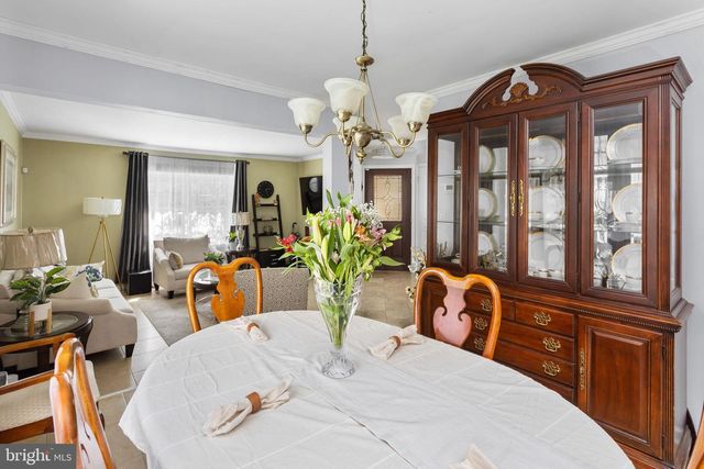 18 GERALDINE RD, East Windsor, NJ 08520