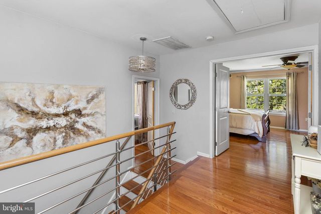 18 GERALDINE RD, East Windsor, NJ 08520