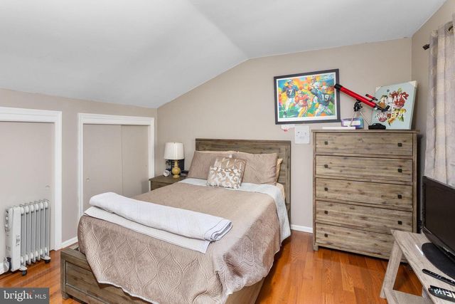 18 GERALDINE RD, East Windsor, NJ 08520