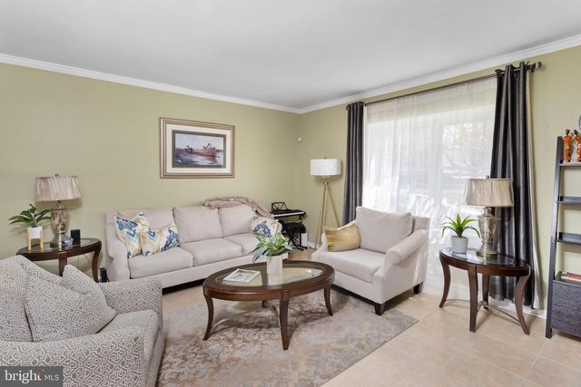 18 GERALDINE RD, East Windsor, NJ 08520