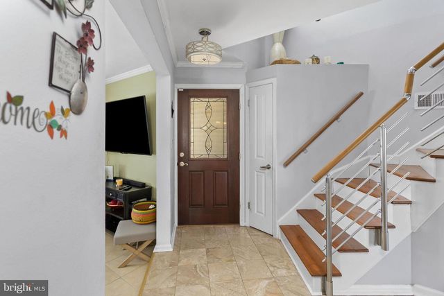 18 GERALDINE RD, East Windsor, NJ 08520