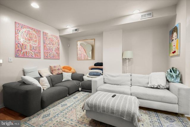 1614 6TH ST NW, Washington, DC 20001