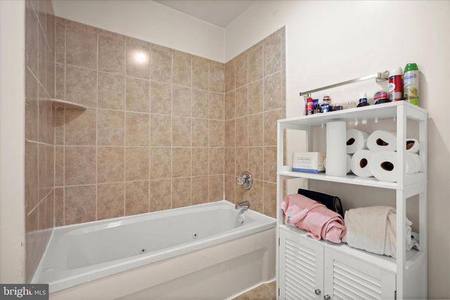 1614 6TH ST NW, Washington, DC 20001