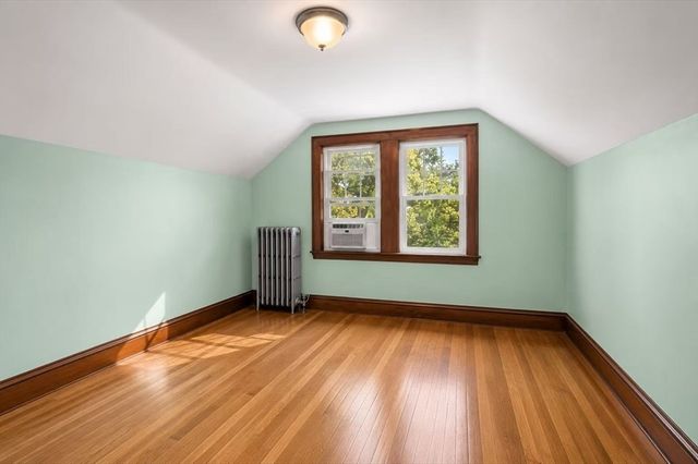 30 Crescent Rd 30, Belmont, MA 02478