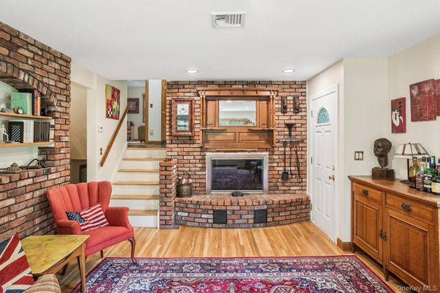 212 Old Albany Post Road, Garrison, NY 10524