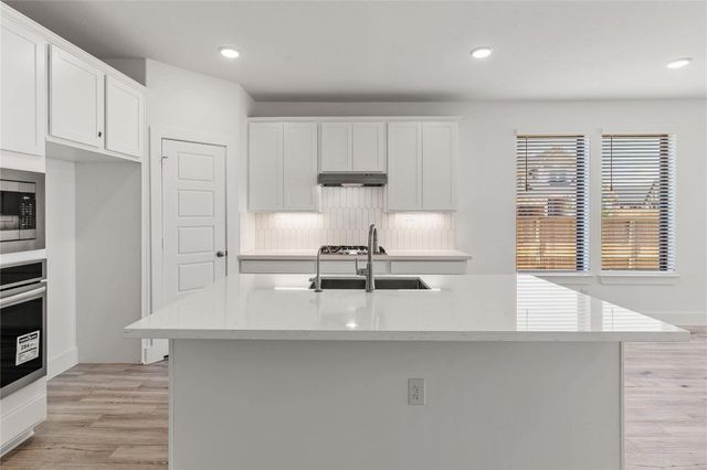 29030 Laurel Grove Lane, Fulshear, TX 77441