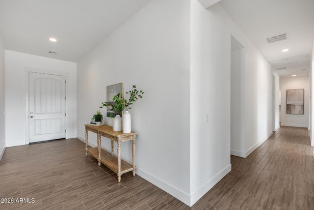 825 E PERDIDO Way, Phoenix, AZ 85086