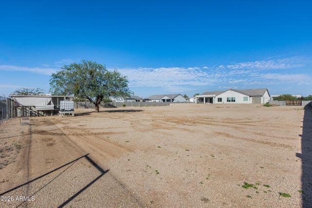 825 E PERDIDO Way, Phoenix, AZ 85086