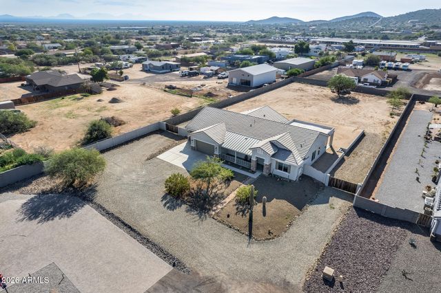 825 E PERDIDO Way, Phoenix, AZ 85086