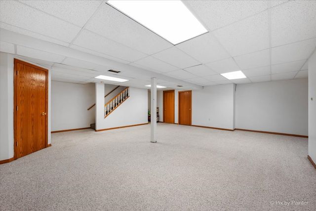 811 Arnold Avenue, Rockford, IL 61108
