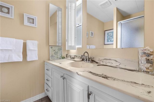 506 Blossom CT, North Fort Myers, FL 33917