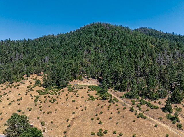6195 Thompson Creek Road, Applegate, OR 97530